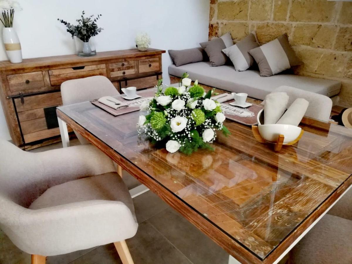 Bed and Breakfast Don Fernando 1938 Miggiano Exterior foto